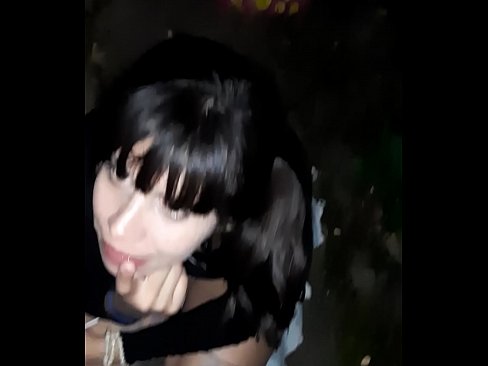 ❤️ Na rúa pene inchado a cambio de doces Vídeo porno na pornografía gl.sexygirlspics.ru ﹏